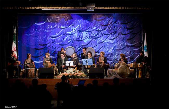 گزارش تصویری از کنسرت کوبه ای کاری از گروه موسیقی رادها . سرپرست،
                      موسیقی و تنظیم: مرتضی و مجید یگانه راد
